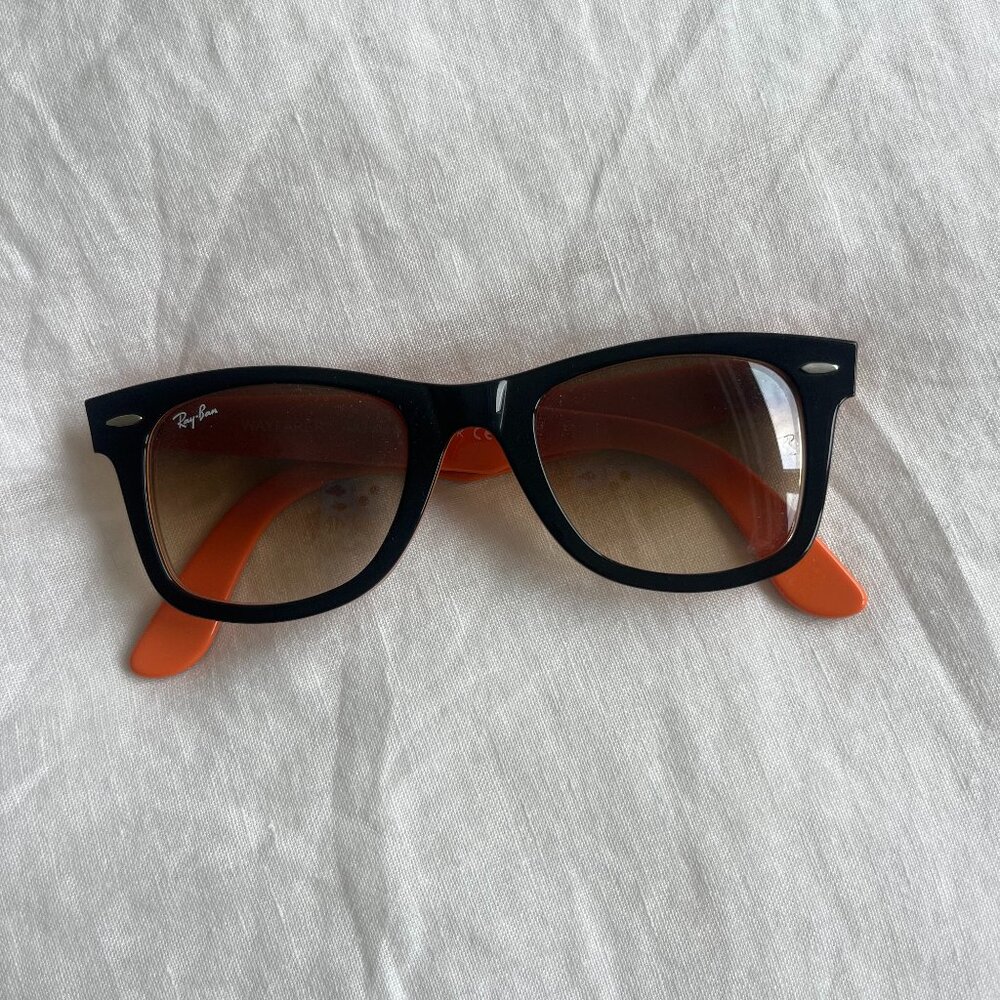 Ray Ban Wayfarer RB2140 1002/51 50-22 2N Black on Orange Italy Unisex Sunglasses